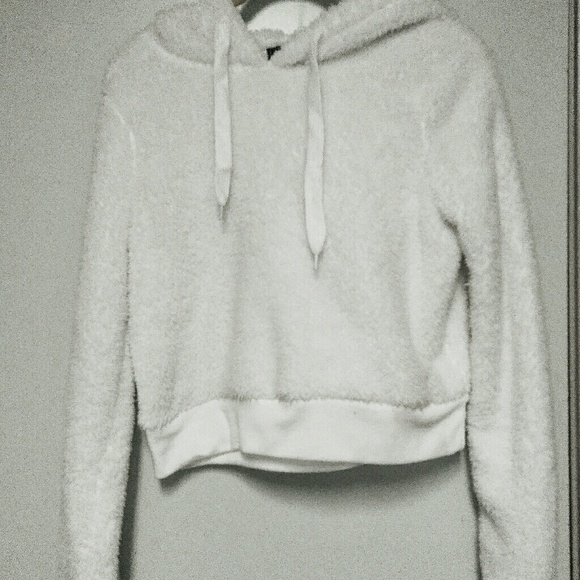 Plush Hoodie Sweater 🐏⛄ - Picture 3 of 3